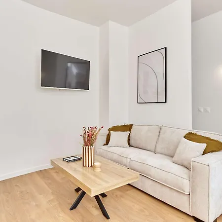 With Ac Buttes Chaumont Park Apartment Paris