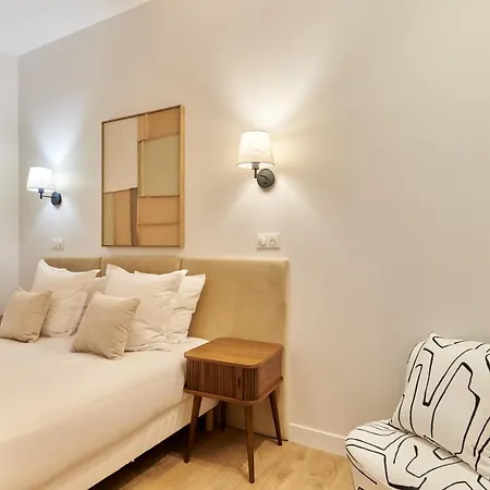 With Ac Buttes Chaumont Park Apartment *