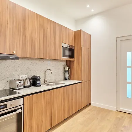 With Ac Buttes Chaumont Park Apartment *