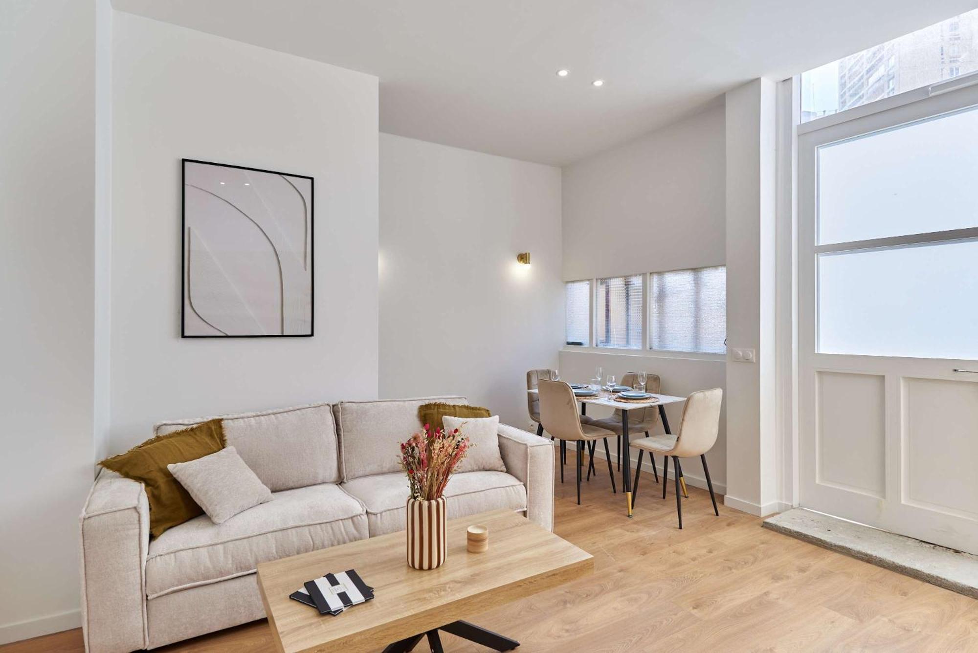 With Ac Buttes Chaumont Park Apartment *