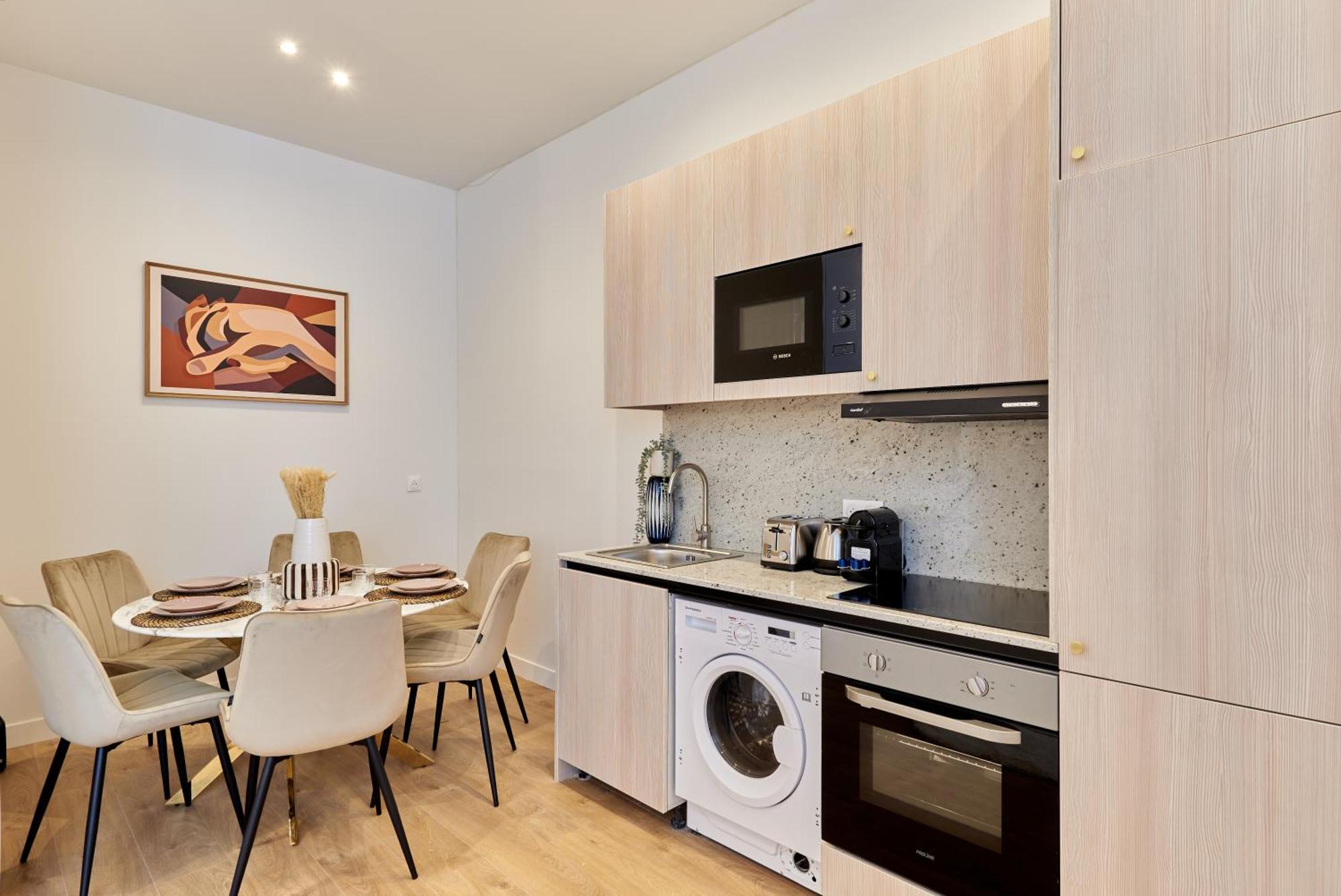 Apartment With Ac Buttes Chaumont Park Paris