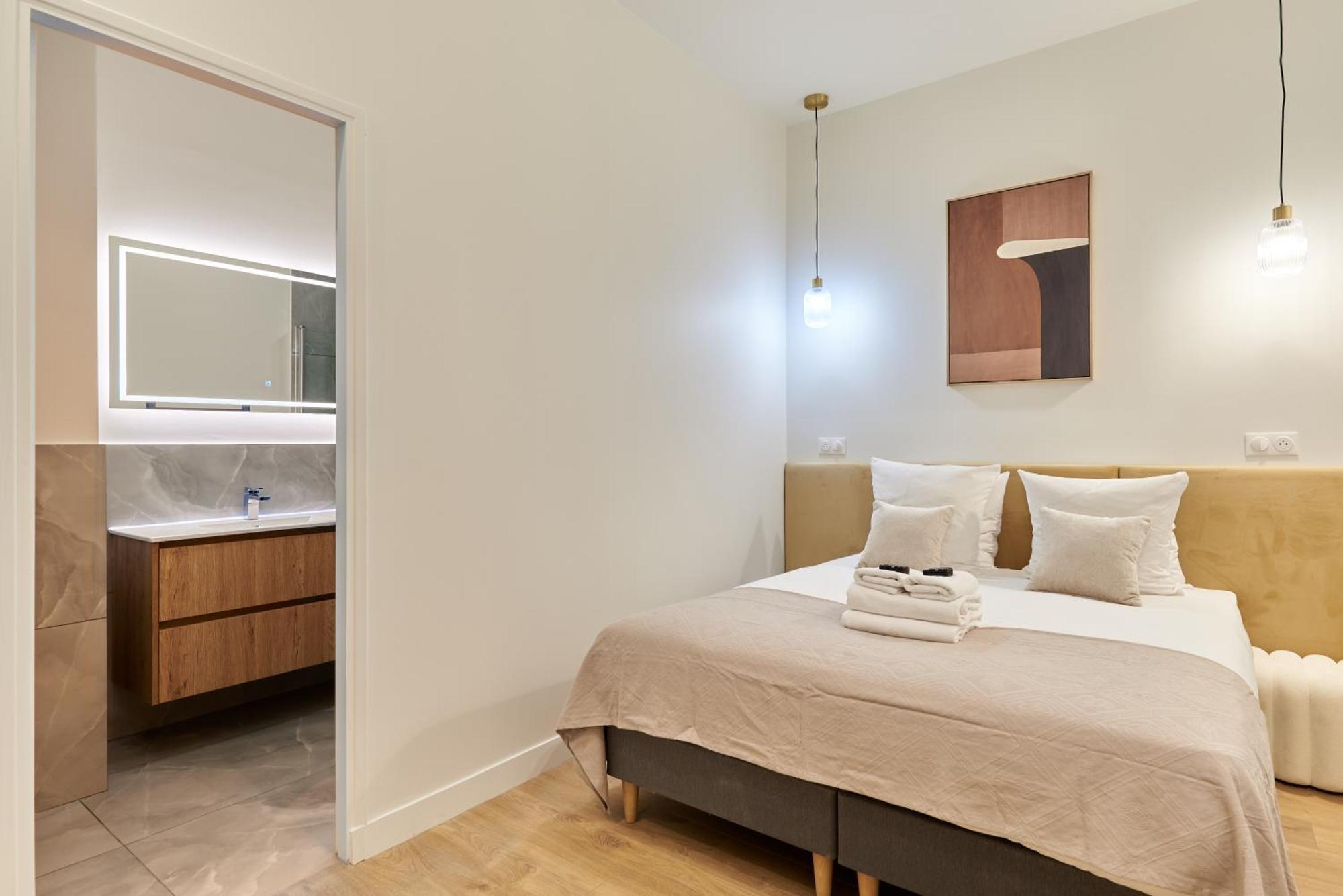 With Ac Buttes Chaumont Park Apartment Paris