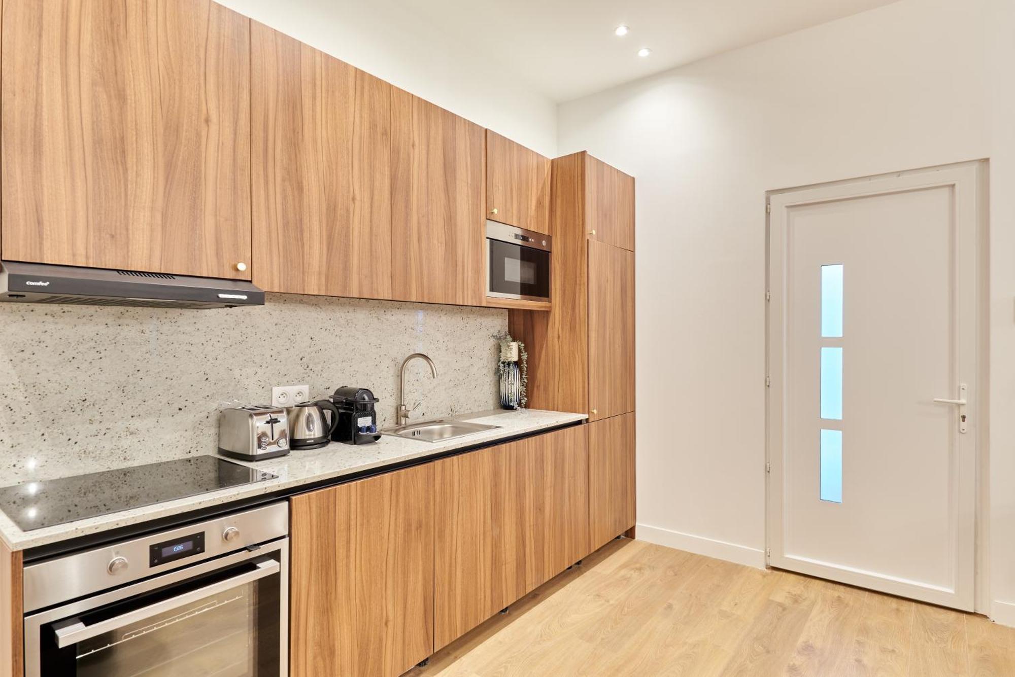 With Ac Buttes Chaumont Park Apartment *